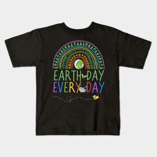 Pretty Earth Day Every Day Rainbow with Trees and Bee, Whale and Butterfly Kids T-Shirt